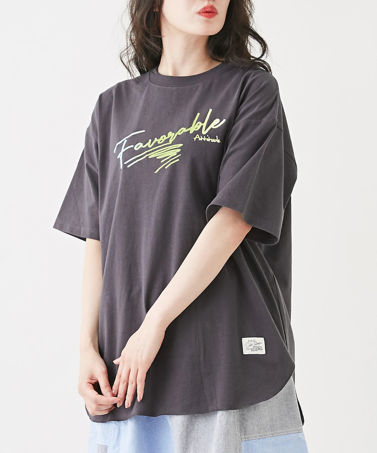 CUBE SUGAR(キューブシュガー) |汗染み防止 グラデーション ロゴプリント ラウンド裾 Tシャツ