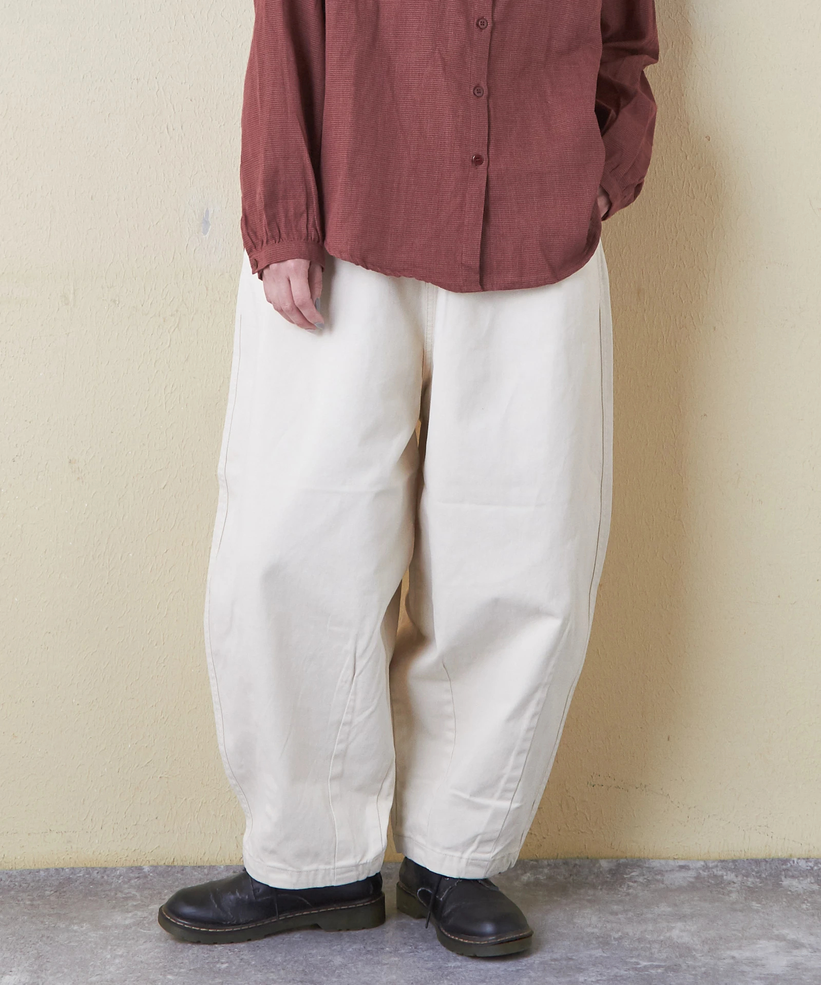 新品　キューブシュガー　微起毛 ツイル らくゆるっと パンツ　サーカスパンツ 微起毛 ツイル らくゆるっと パンツ｜ファッション通販サイトの