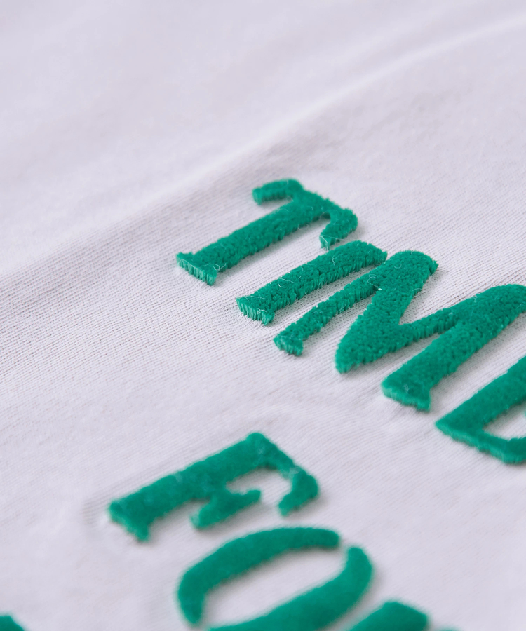 CUBE SUGAR(キューブシュガー) |【6/12(木)販売】21/-OE天竺 フレンチスリーブ ブラシ刺繍 ロゴ Tシャツ