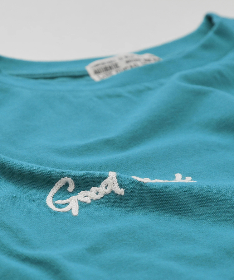 CUBE SUGAR(キューブシュガー) |21/-OE天竺 ランダム ロゴ 刺繍 Tシャツ