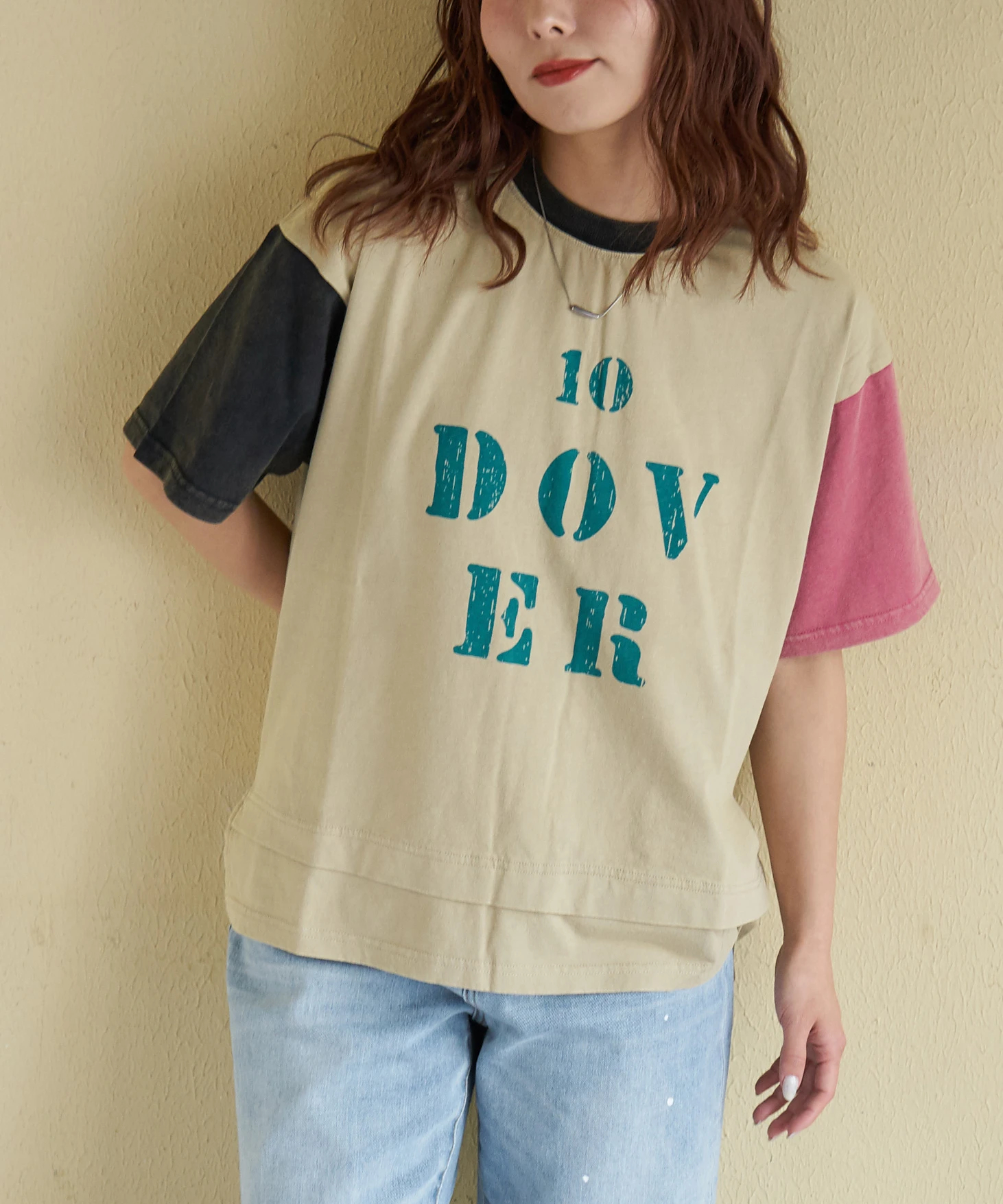 26/-天竺 パウダー加工 裾レイヤード ロゴ Tシャツ｜ファッション通販