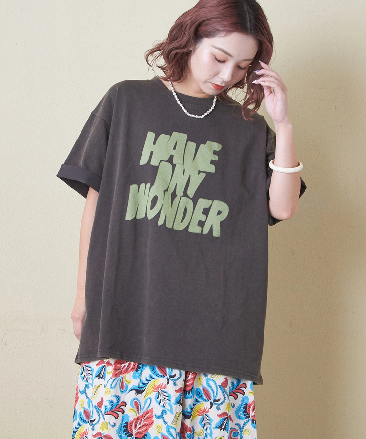 CUBE SUGAR(キューブシュガー) |パウダー加工 ロゴプリント Tシャツ