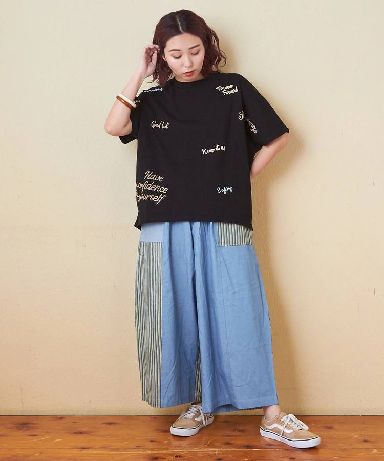 CUBE SUGAR(キューブシュガー) |天竺 ランダム 刺繍 Tシャツ