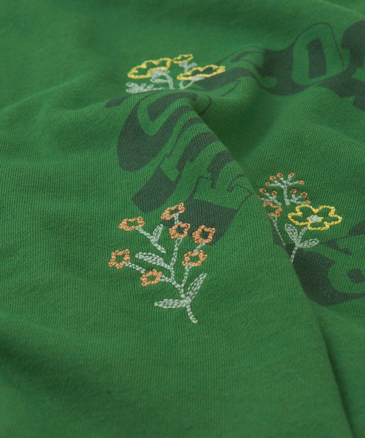 CUBE SUGAR(キューブシュガー) |【秋冬新作】TC裏毛 プリント × 刺繍 プルオーバー スウェット