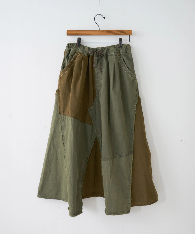 CUBE SUGAR(キューブシュガー) |【秋冬新作】ツイル × ミニヘリンボン 硫化染 リメイク風 ギャザー スカート