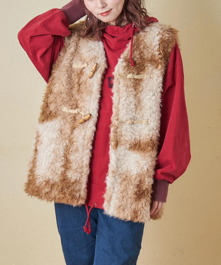 CUBE SUGAR(キューブシュガー) |【秋冬新作】カーリーファー トグルボタン Vネック ベスト