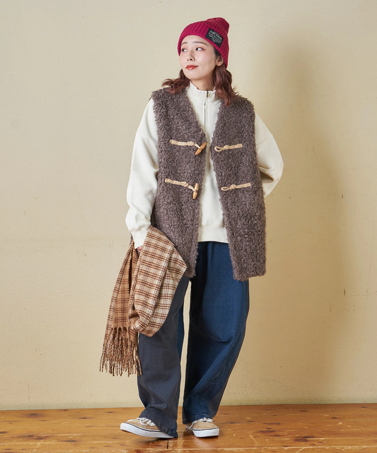 CUBE SUGAR(キューブシュガー) |【秋冬新作】カーリーファー トグルボタン Vネック ベスト