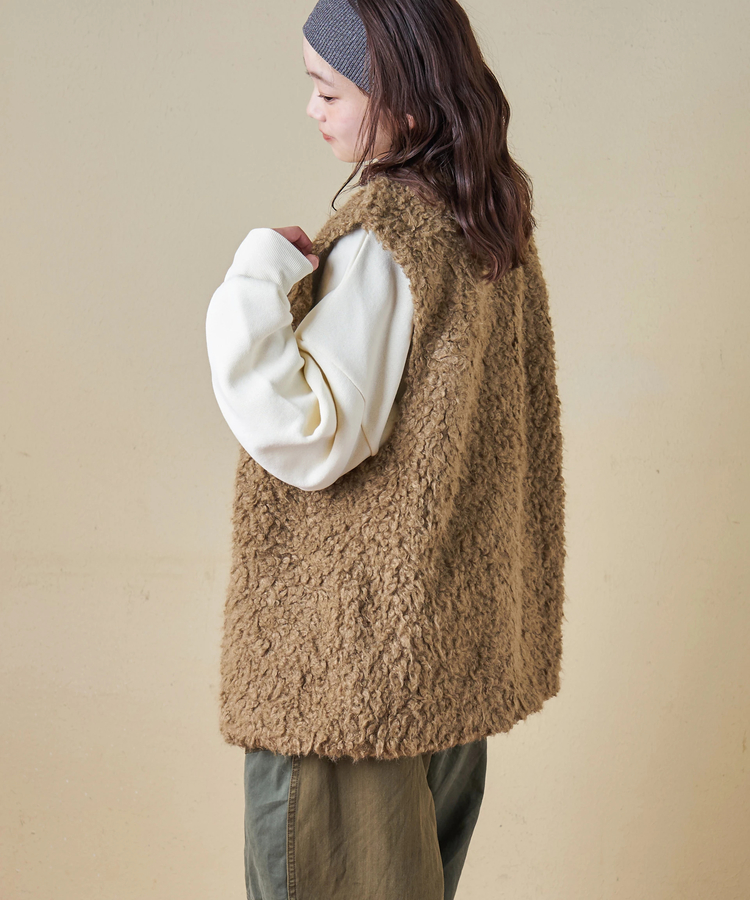 CUBE SUGAR(キューブシュガー) |【秋冬新作】カーリーファー トグルボタン Vネック ベスト