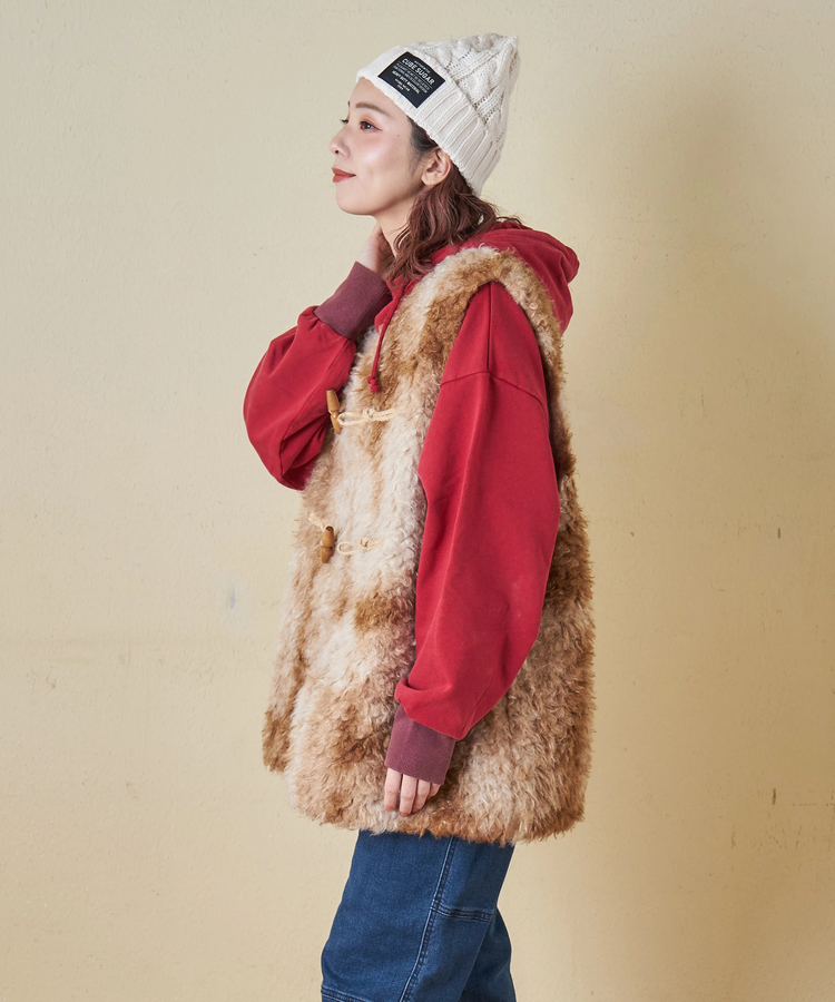 CUBE SUGAR(キューブシュガー) |【秋冬新作】カーリーファー トグルボタン Vネック ベスト