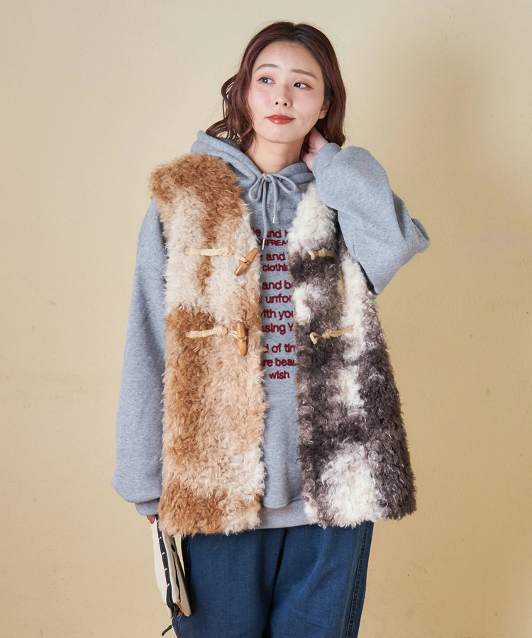 CUBE SUGAR(キューブシュガー) |【秋冬新作】カーリーファー トグルボタン Vネック ベスト