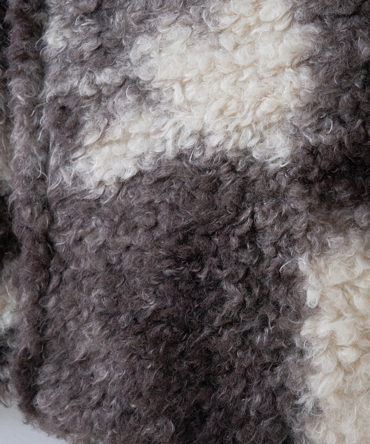 CUBE SUGAR(キューブシュガー) |【秋冬新作】カーリーファー トグルボタン Vネック ベスト