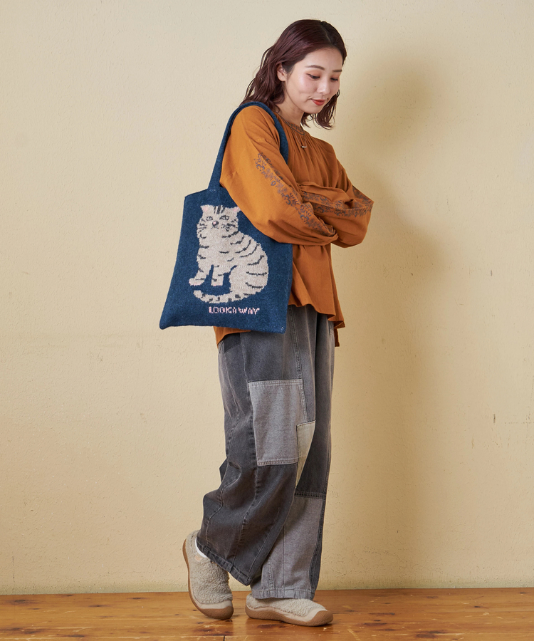 CUBE SUGAR(キューブシュガー) |【秋冬新作】リサイクル ニット アニマル柄 ジャガード トートバッグ