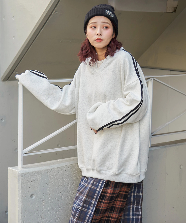 CUBE SUGAR(キューブシュガー) |【秋冬新作】袖ライン Vネック プルオーバー