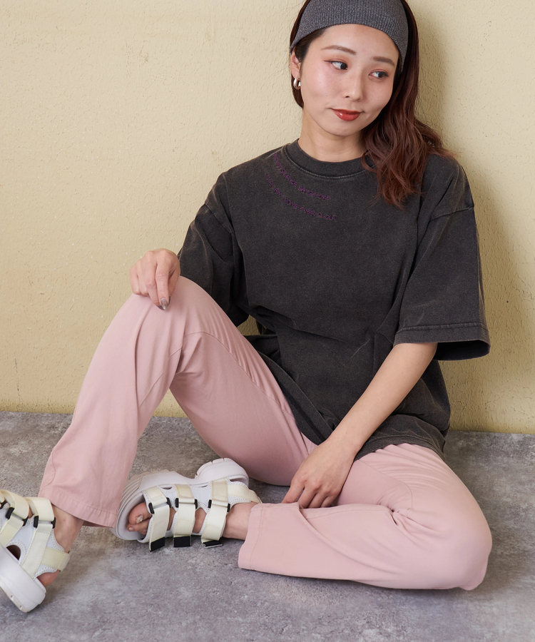 CUBE SUGAR(キューブシュガー) |【春新作】21/-OE天竺 パウダー加工 衿刺繍 Tシャツ