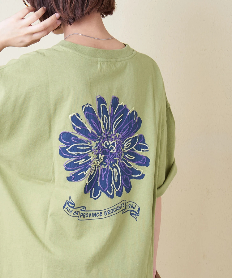 CUBE SUGAR(キューブシュガー) |【春新作】21/-OE天竺 汗染み防止加工 フラワープリント ＆ 刺繍 Tシャツ