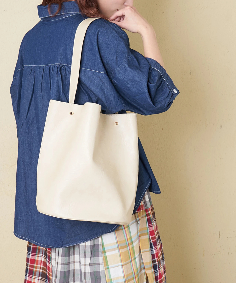 CUBE SUGAR(キューブシュガー) |【春新作】シンセティックレザー ポーチ付 ワンショルダー バッグ