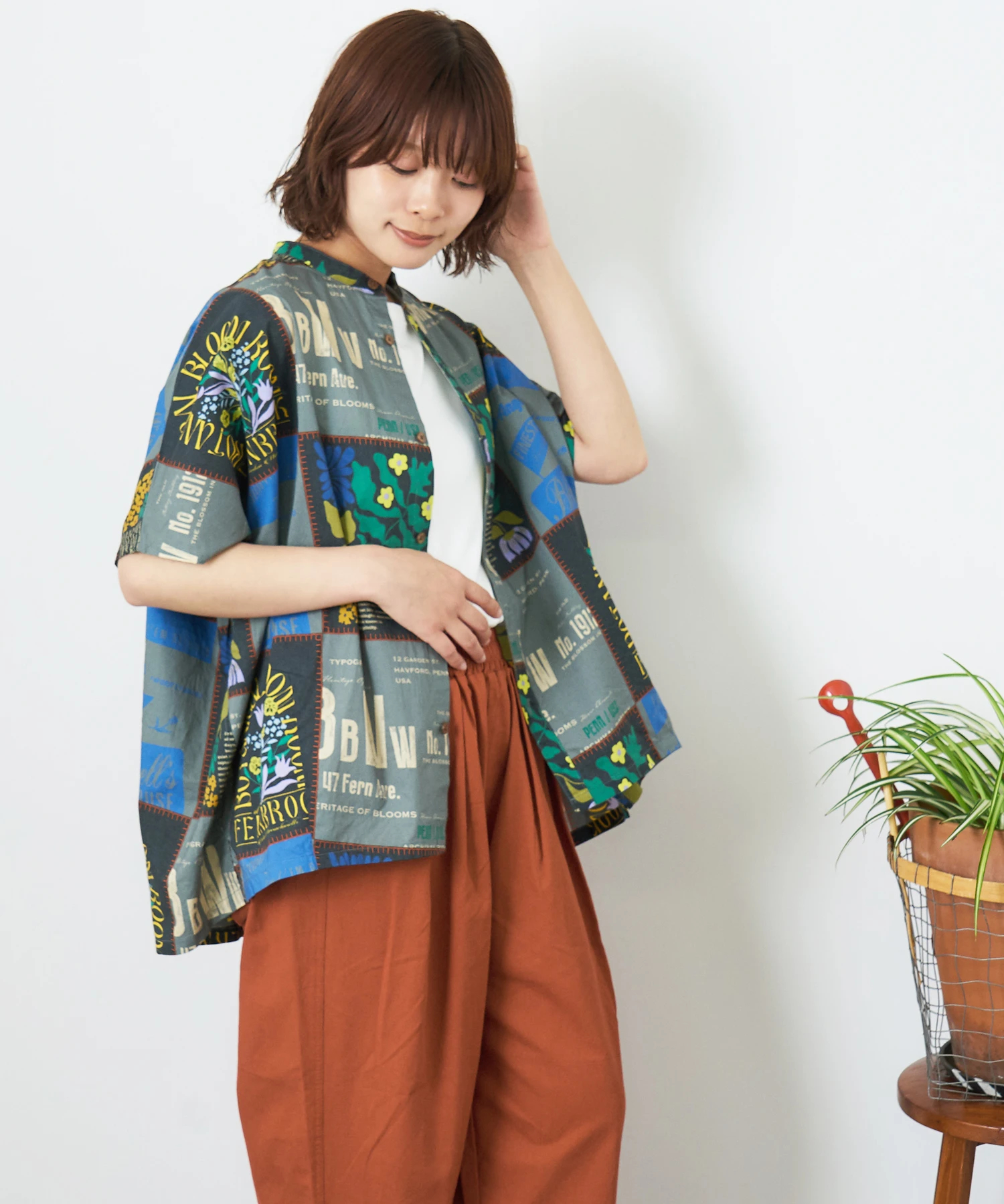 春夏新作】コットン ボイル 総柄 プリント スタンドカラー シャツ 