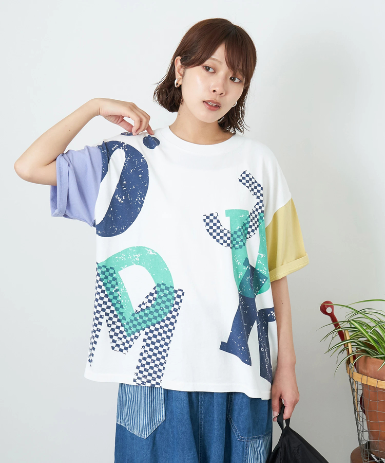CUBE SUGAR(キューブシュガー) |【春夏新作】21/-OE天竺 ランダム ロゴ プリント Tシャツ