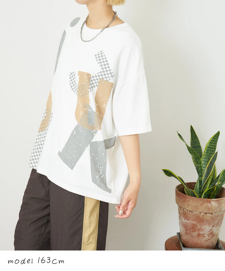 CUBE SUGAR(キューブシュガー) |【春夏新作】21/-OE天竺 ランダム ロゴ プリント Tシャツ