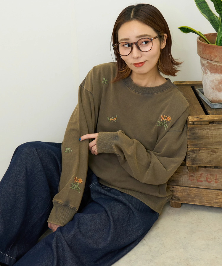CUBE SUGAR(キューブシュガー) |【秋新作】パウダー加工 スウェット ロゴ 刺繍 プルオーバー