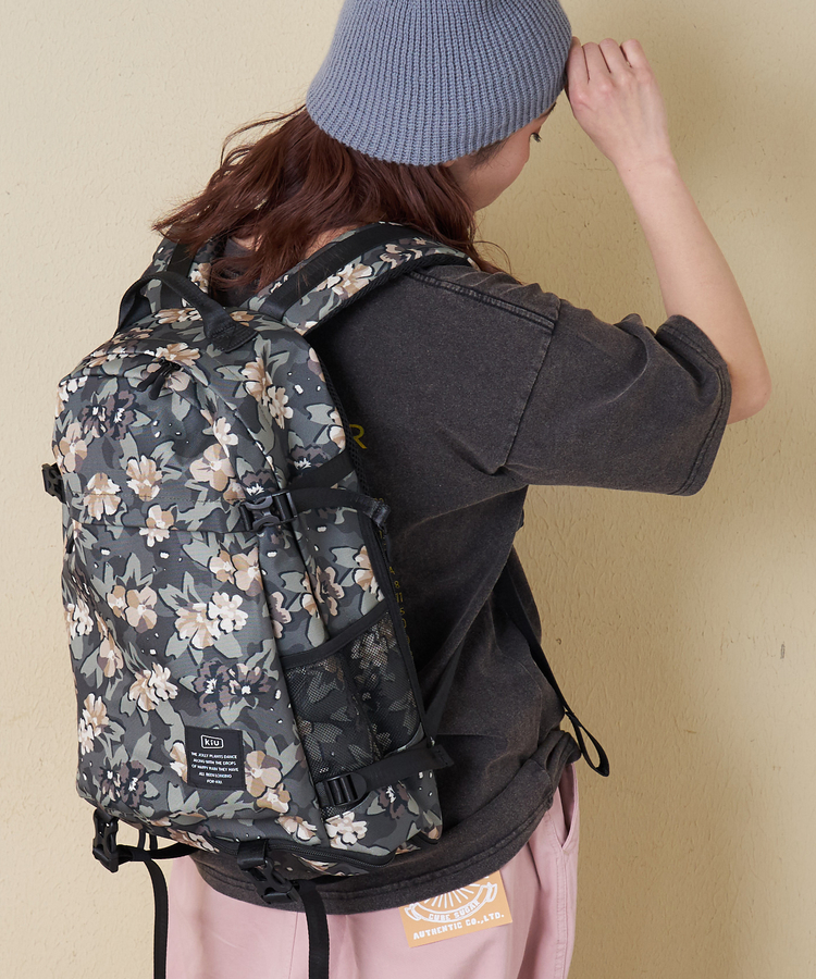 SELECT(セレクト) |【春新作】WEB限定 KiU(キウ) 600D BACKPACK