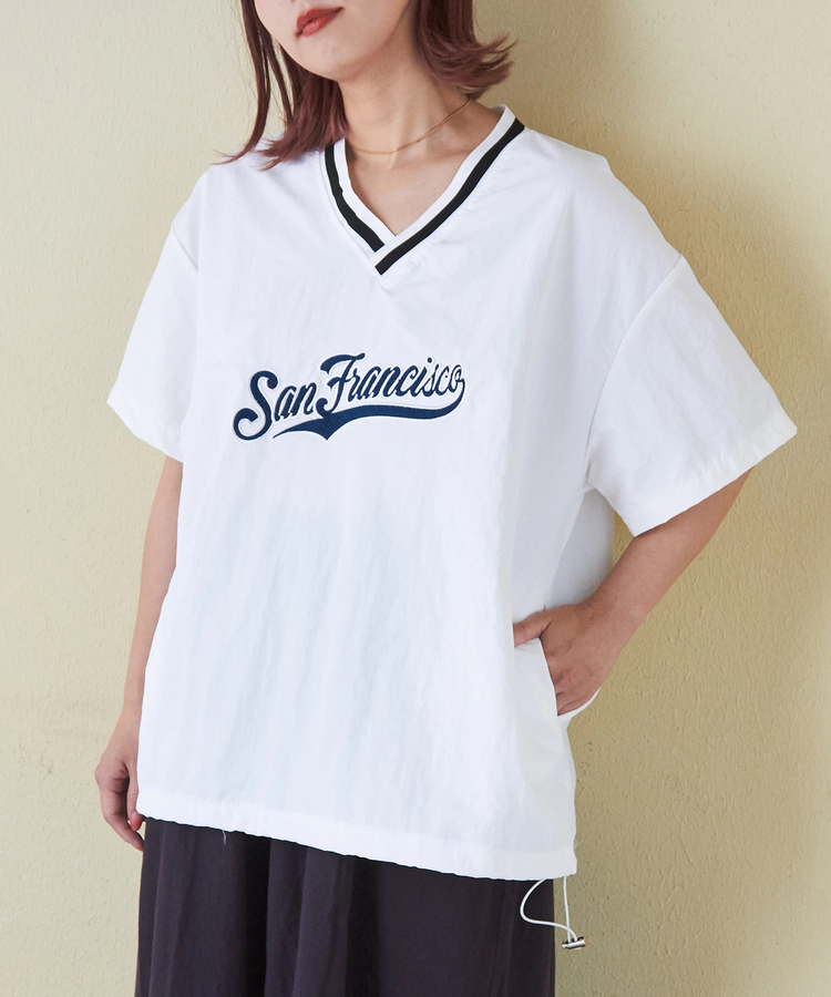 SELECT(セレクト) |evo. (エボ) WEB限定 スタジアムロゴ刺繍 ラインリブ 裾ドロスト Vネック ナイロン プルオーバー