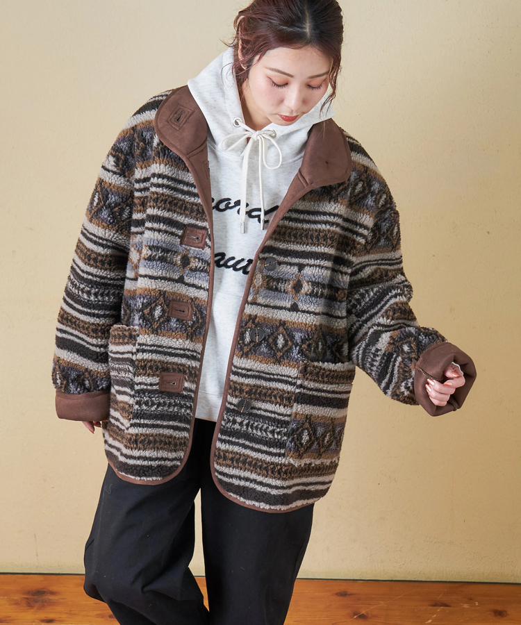 SELECT(セレクト) |【秋冬新作】WEB限定 evo. (エボ) 総柄ボア × フェイクスウェード スタンドカラー ジャケット