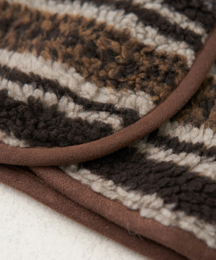 SELECT(セレクト) |【秋冬新作】WEB限定 evo. (エボ) 総柄ボア × フェイクスウェード スタンドカラー ジャケット