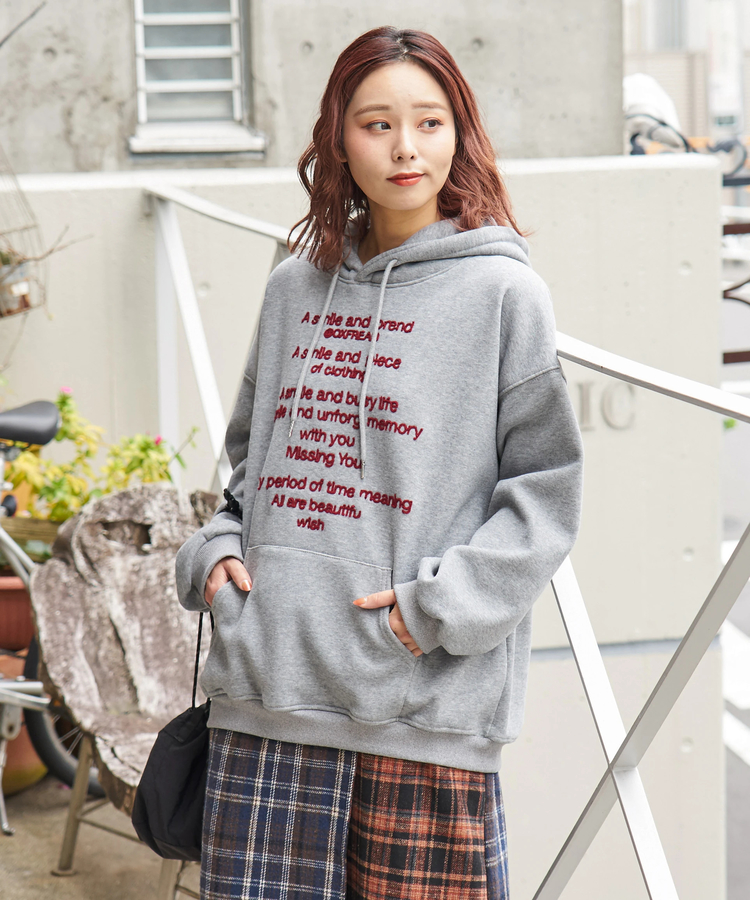 SELECT(セレクト) |【秋冬新作】WEB限定 evo. (エボ) 裏フリース スウェット チェーン刺繍 プルオーバーパーカー